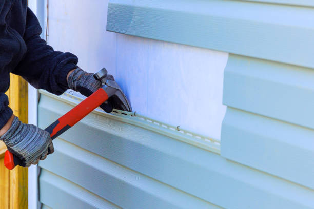 Reliable Vinyl Siding contractor in Saint Charles, IL by Squared Siding